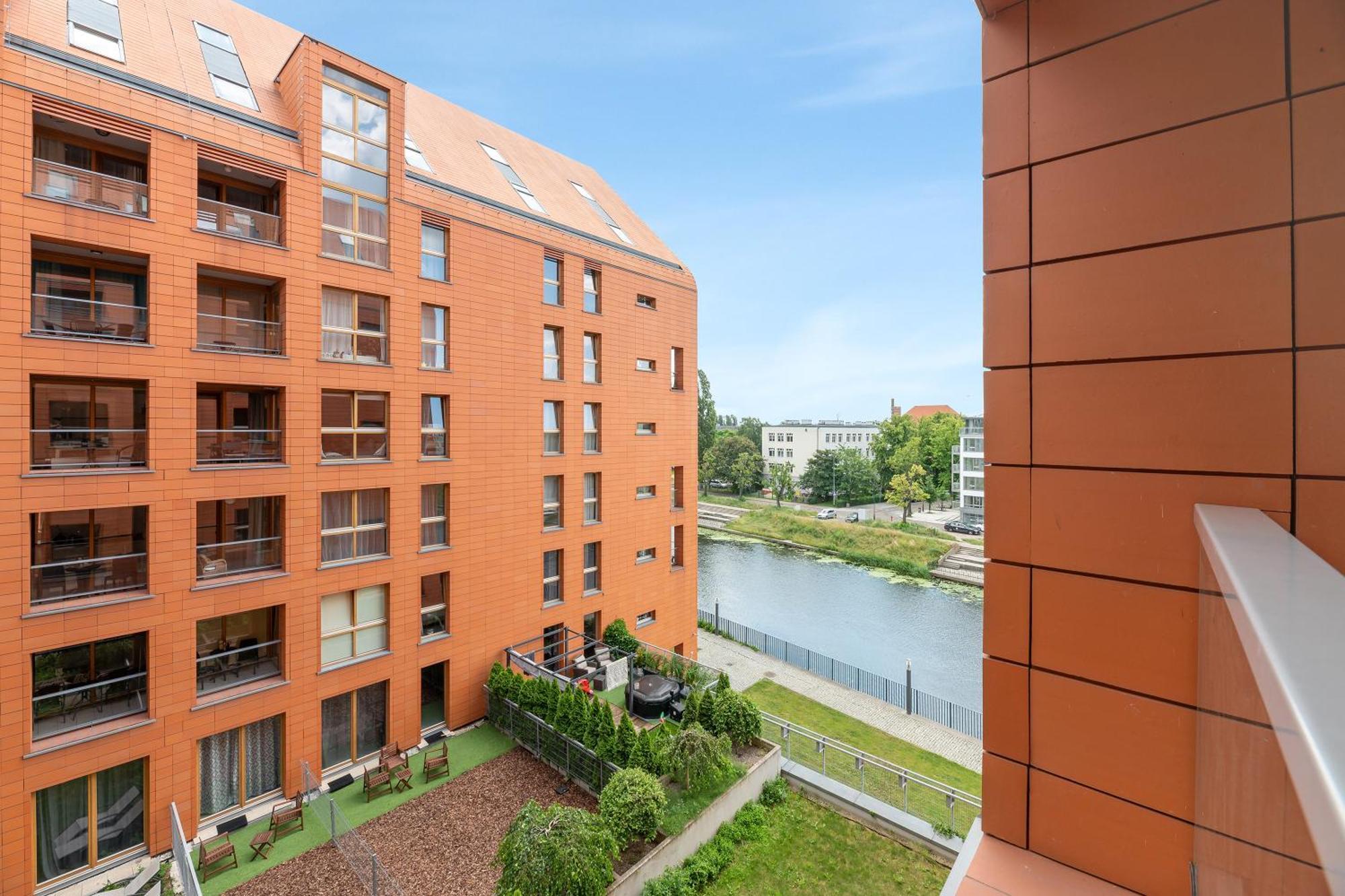 Aura Island Riverside By Downtown Apartments Gdansk Luaran gambar