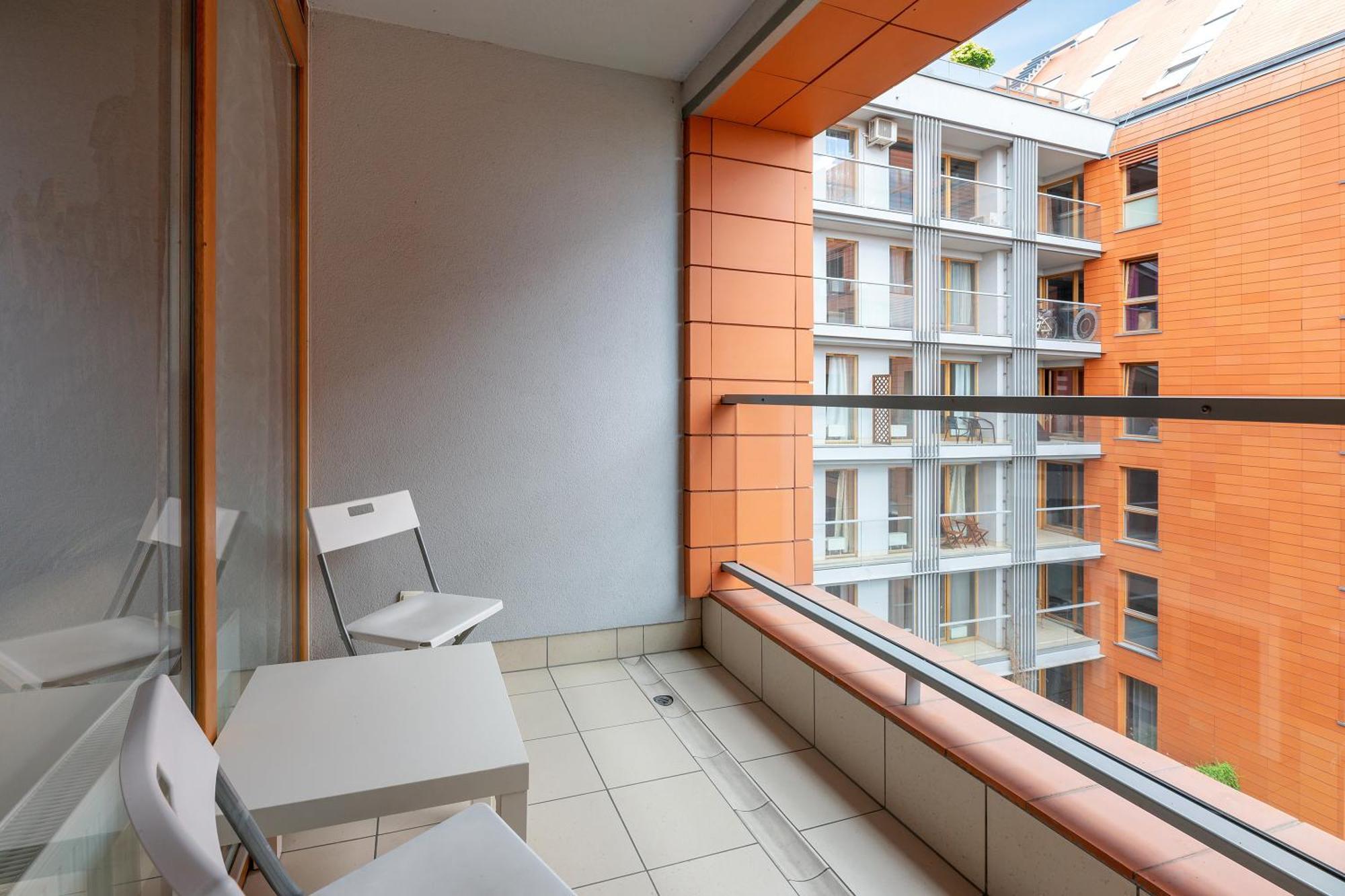 Aura Island Riverside By Downtown Apartments Gdansk Bilik gambar